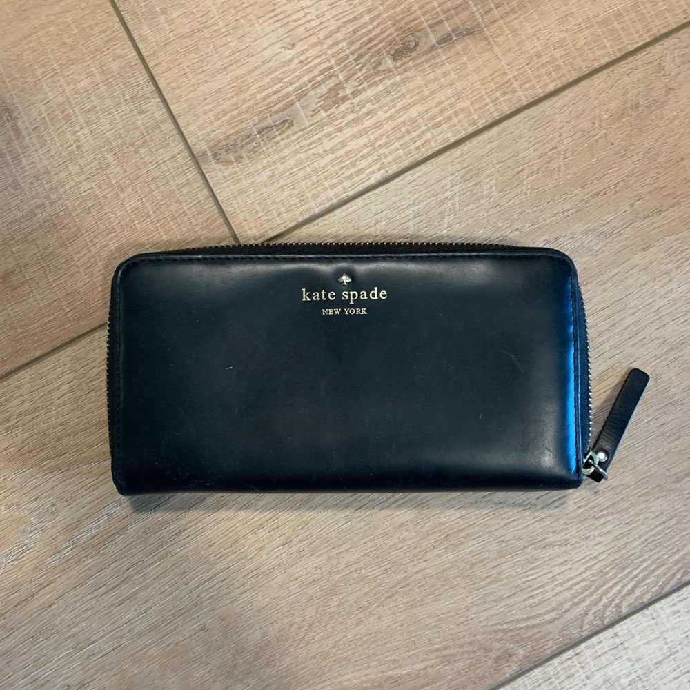 Kate Spade Leather Continental Wallet